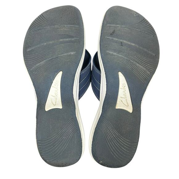 Clarks Cloudsteppers Breeze Sea Womens Navy Blue Comfort Flip Flop Sandals Sz 9M - Picture 6 of 7